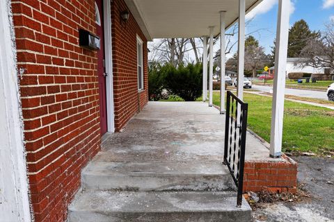 Tiny photo for 1433 Venice Drive, Columbus, OH 43207 (MLS # 225045951)