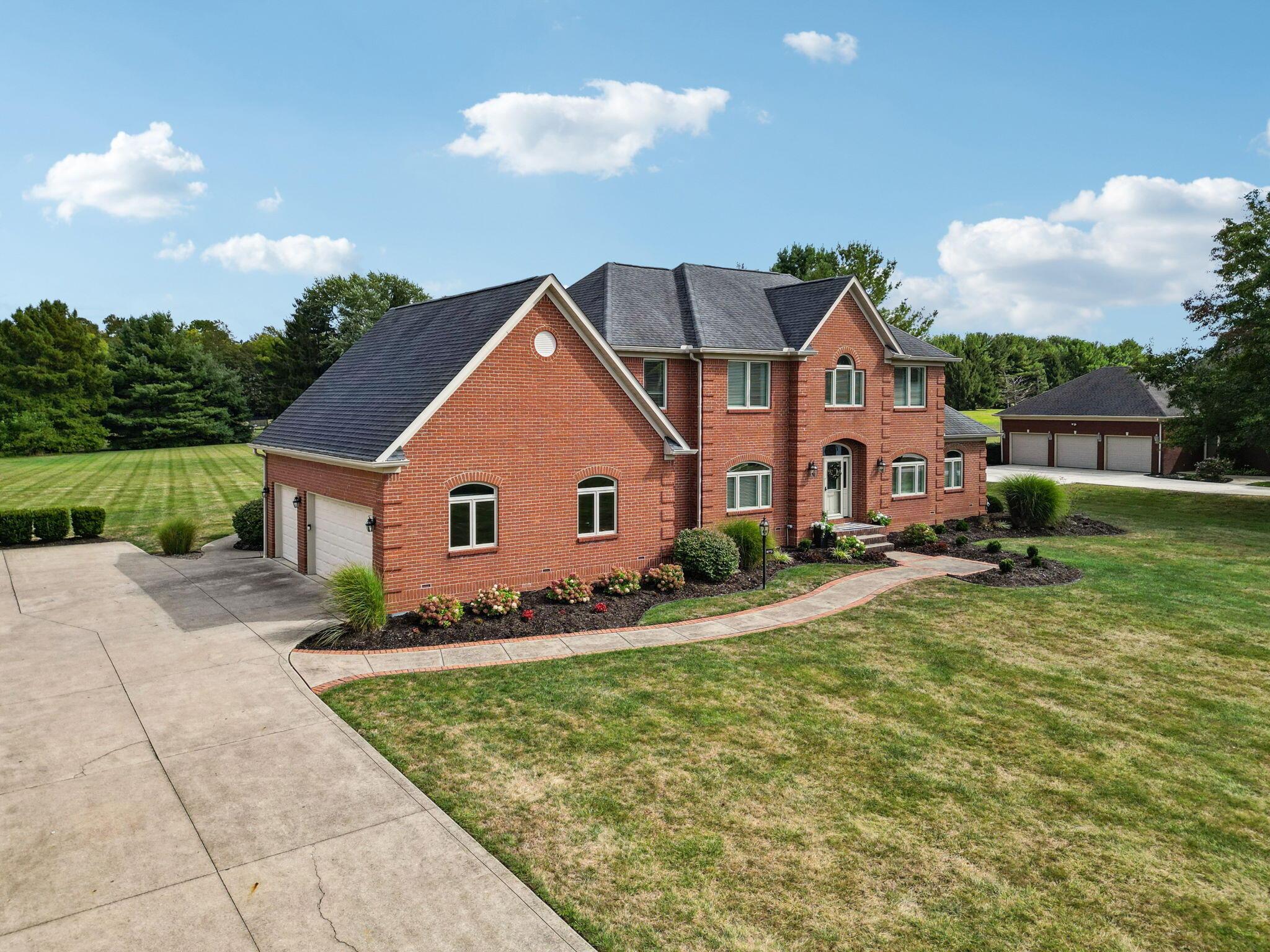 6772 Ohio Canal Court NW