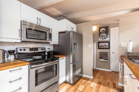 Tiny photo for 3210 Kioka Avenue, Columbus, OH 43221 (MLS # 226030770)