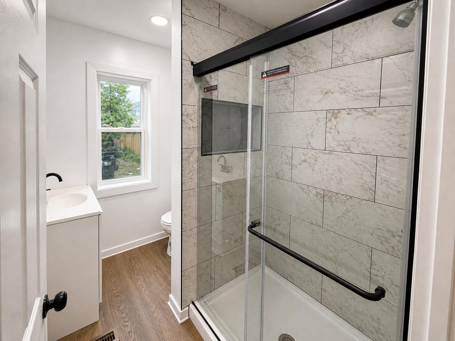 411 Saint Clair Avenue 409