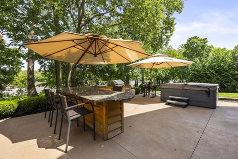 Tiny photo for 4236 Shire Cove Road, Hilliard, OH 43026 (MLS # 226032621)