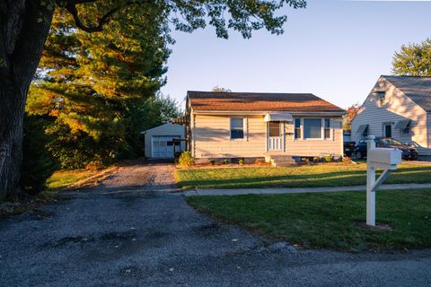Photo of 318 Charlotte Street, Bucyrus, OH 44820 (MLS # 226001803)