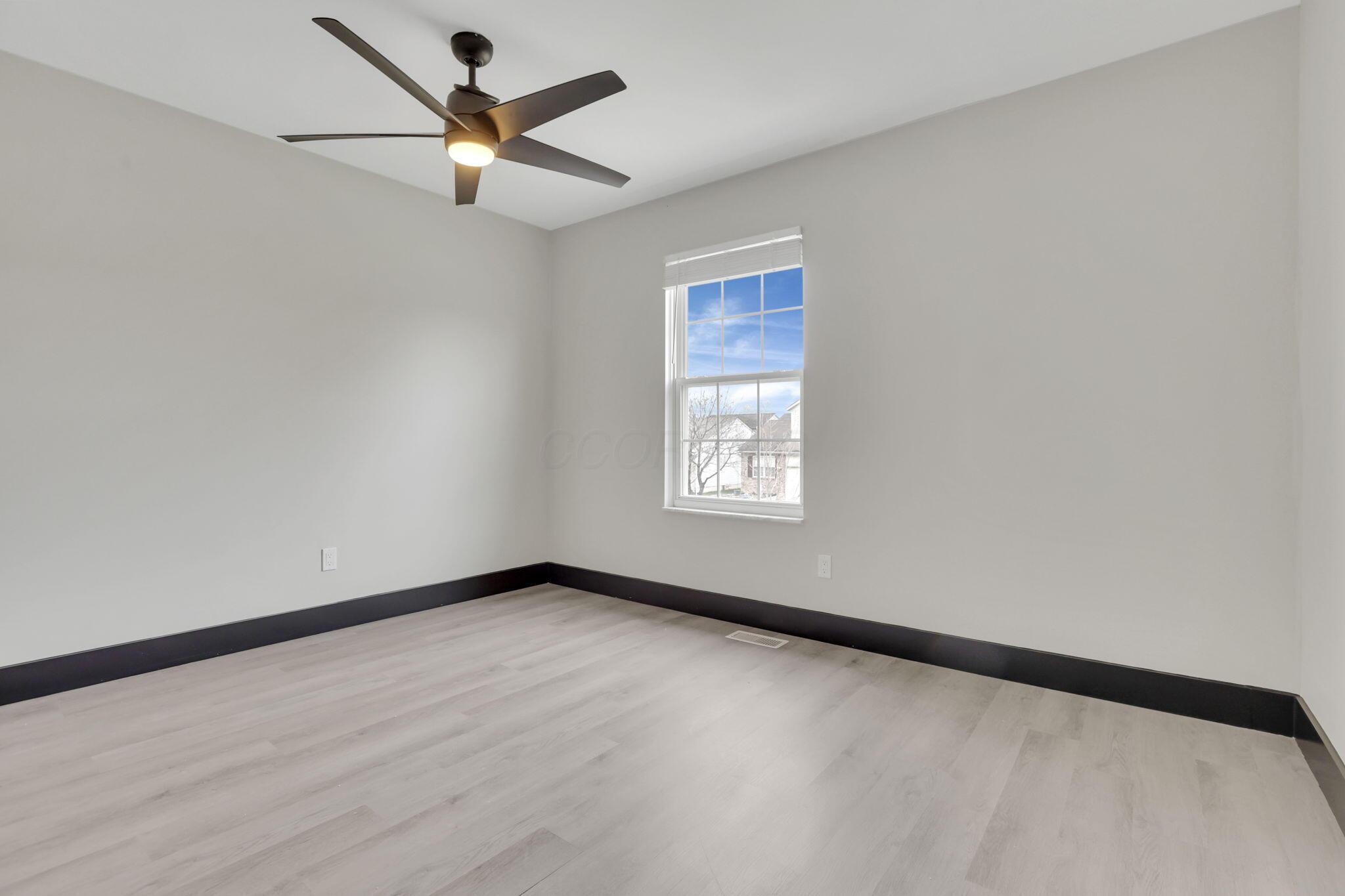 7891 Fairfax Loop Drive, Blacklick, Ohio image 15