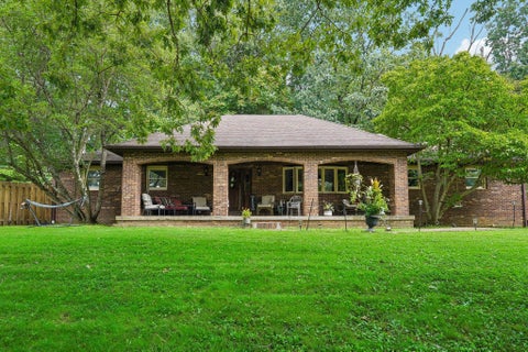 Photo of 1325 Ellen Drive, Zanesville, OH 43701 (MLS # 226034900)
