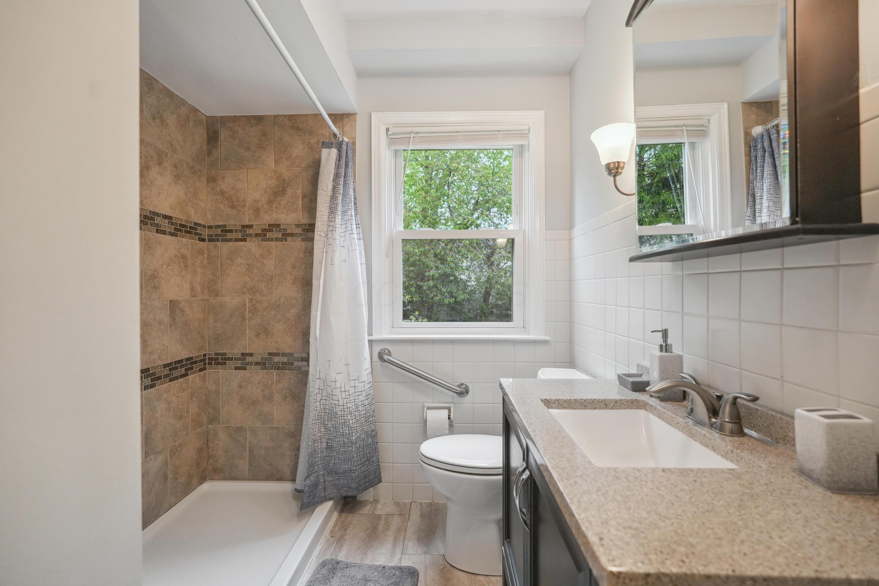 708 Barnard Avenue, Mansfield, Ohio image 18