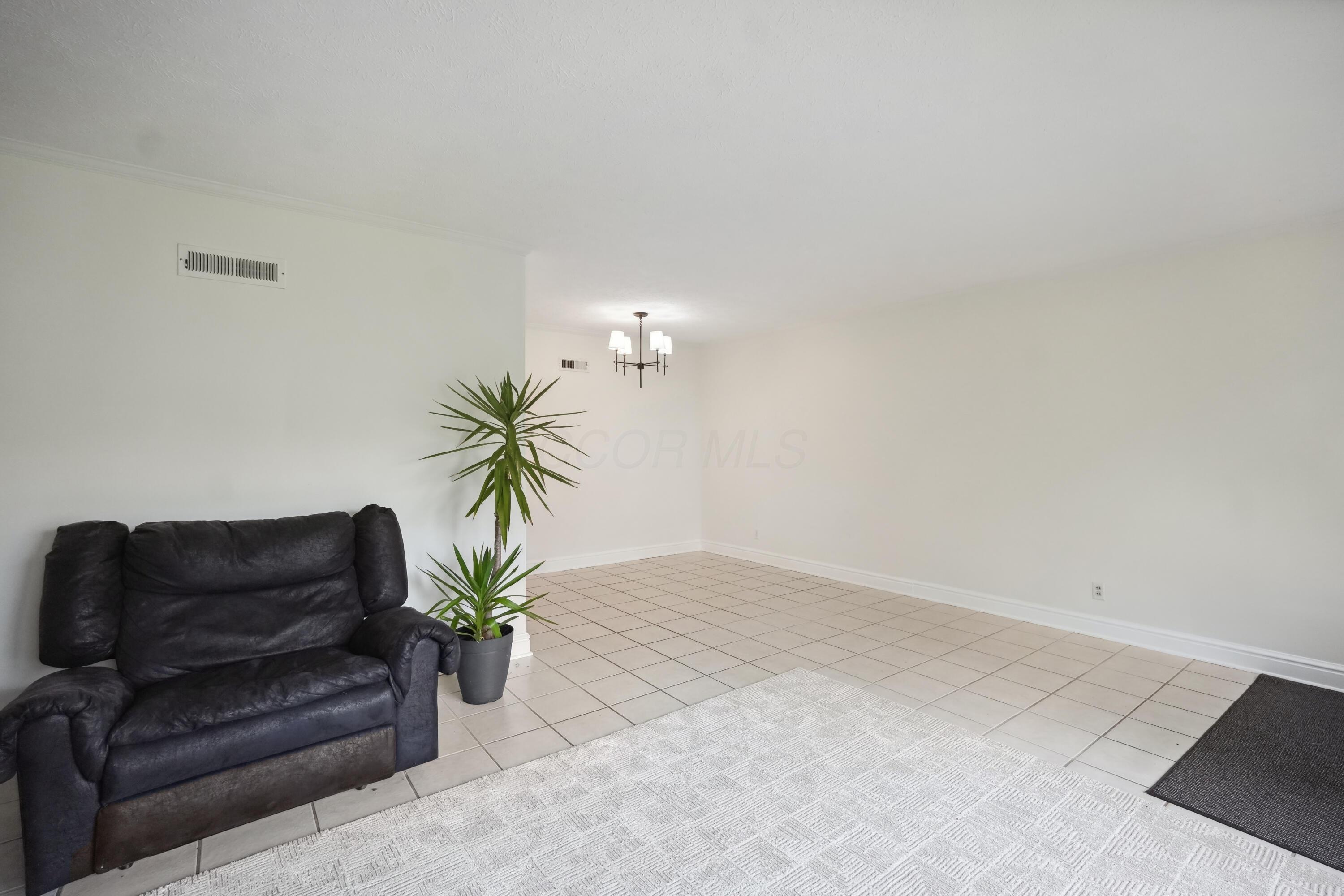 708 Barnard Avenue, Mansfield, Ohio image 7