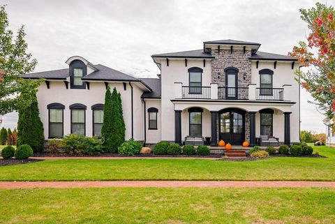 Photo of 1653 Hartig Drive, Grove City, OH 43123 (MLS # 225040423)