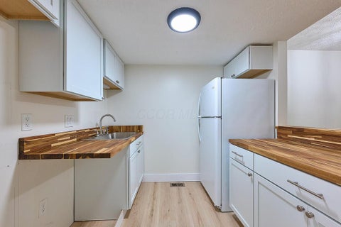 Tiny photo for 2806 Stonehenge Drive, Columbus, OH 43224 (MLS # 226039560)