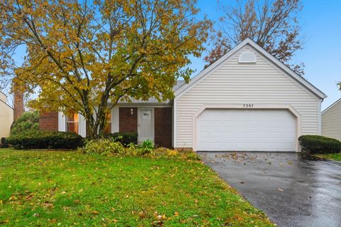 Photo of 7307 Timbercreek Court, Reynoldsburg, OH 43068 (MLS # 225042407)