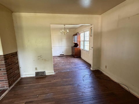 Tiny photo for 314 Station Street E, Ashville, OH 43103 (MLS # 226035845)