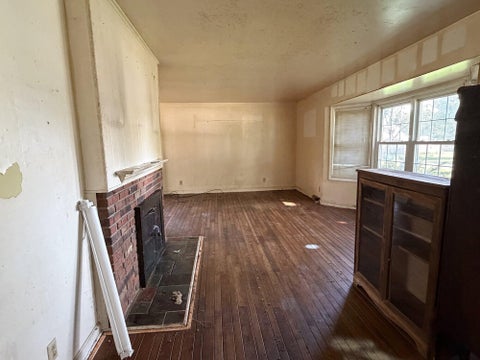 Tiny photo for 314 Station Street E, Ashville, OH 43103 (MLS # 226035845)