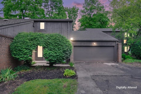 Condo For Sale - 1627 Coppertree Road<br/> Columbus, OH 43232