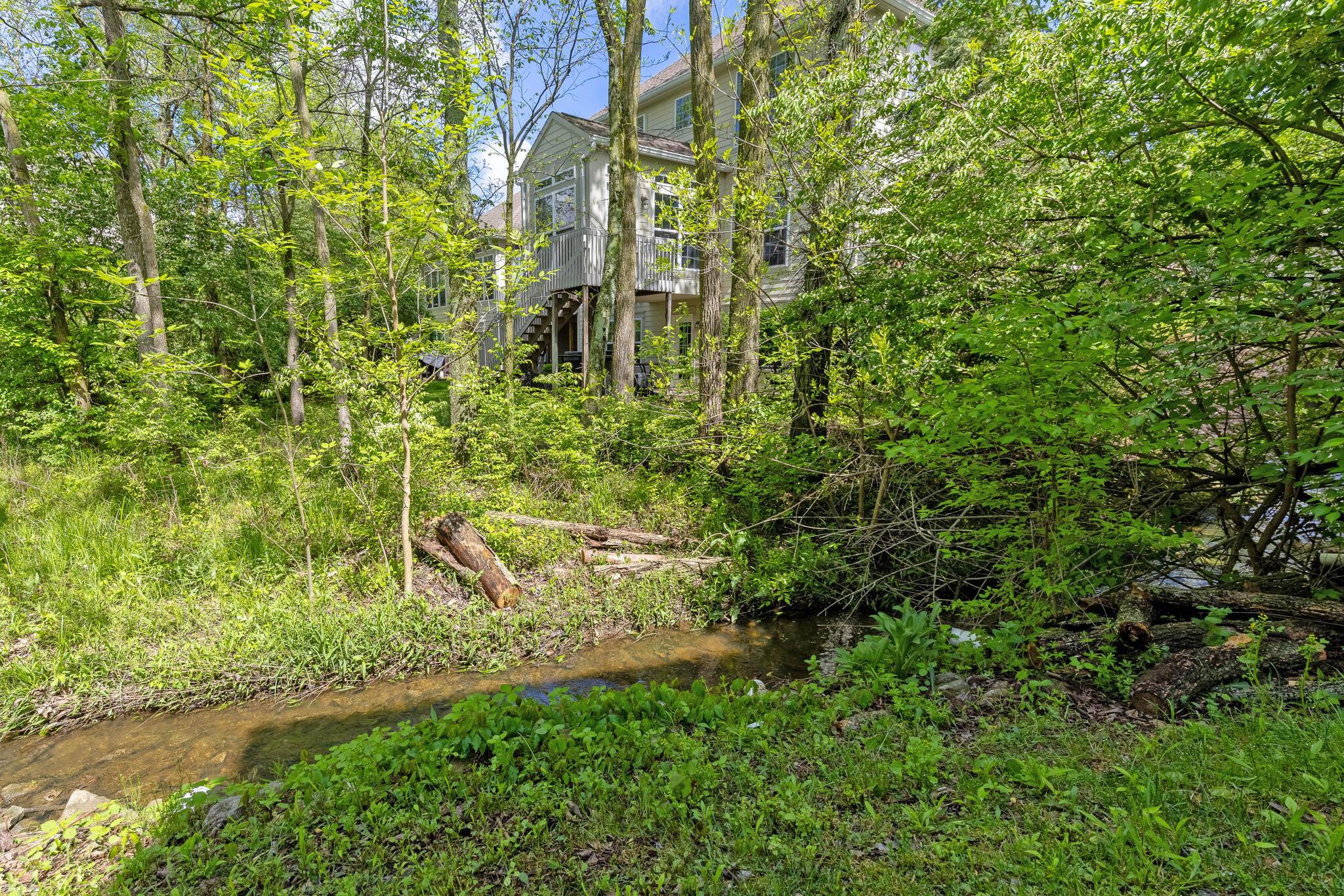 7330 Deer Valley Xing, Powell, Ohio image 41