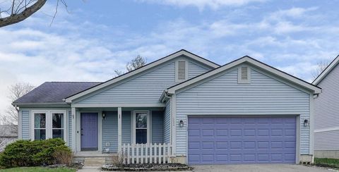 Photo of 652 Academy Drive, Galloway, OH 43119 (MLS # 226007506)
