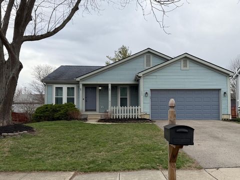 Photo of 652 Academy Drive, Galloway, OH 43119 (MLS # 226007506)