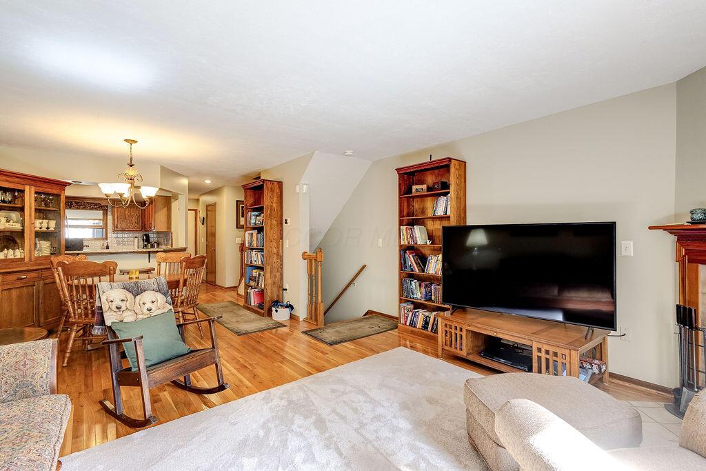 584 Spring Brook, Westerville, Ohio image 6