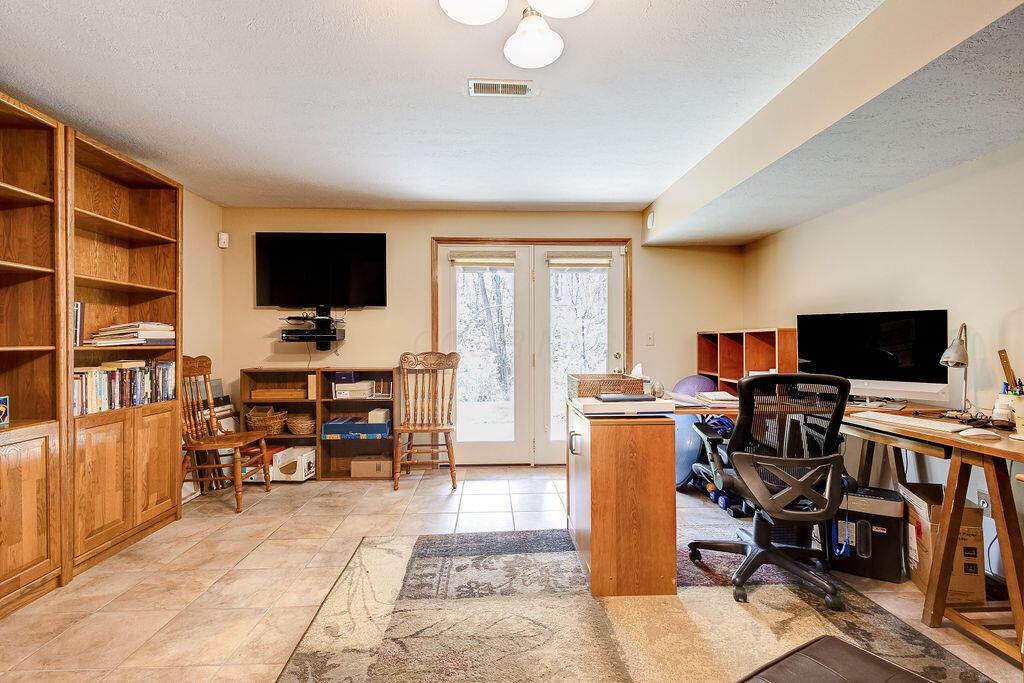 584 Spring Brook, Westerville, Ohio image 31