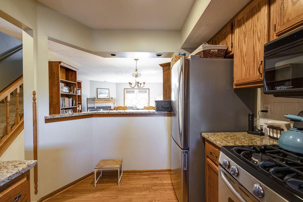 584 Spring Brook, Westerville, Ohio image 15