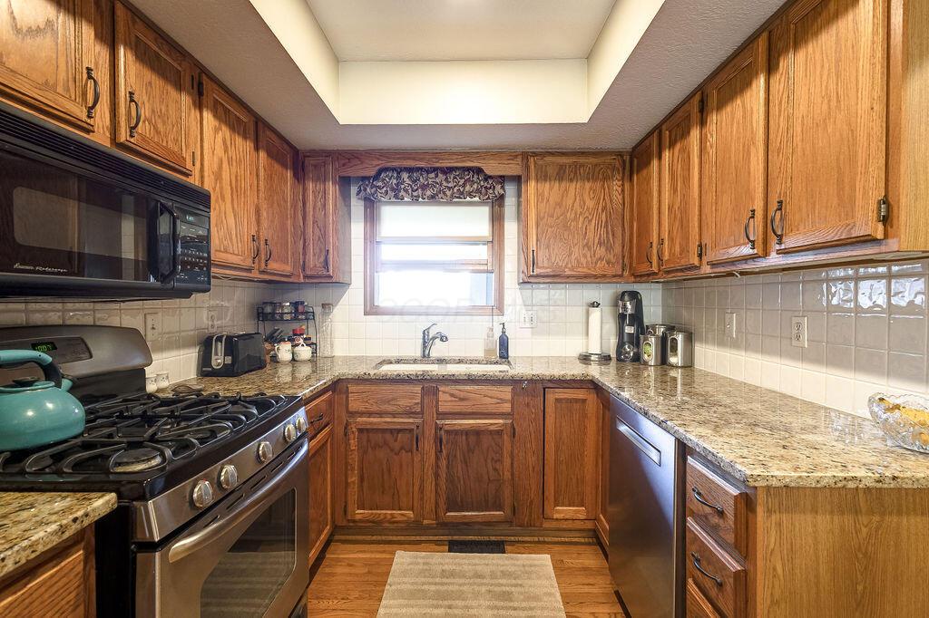 584 Spring Brook, Westerville, Ohio image 14