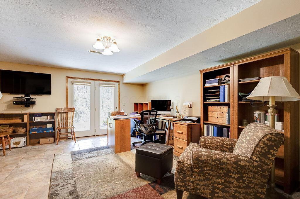 584 Spring Brook, Westerville, Ohio image 32