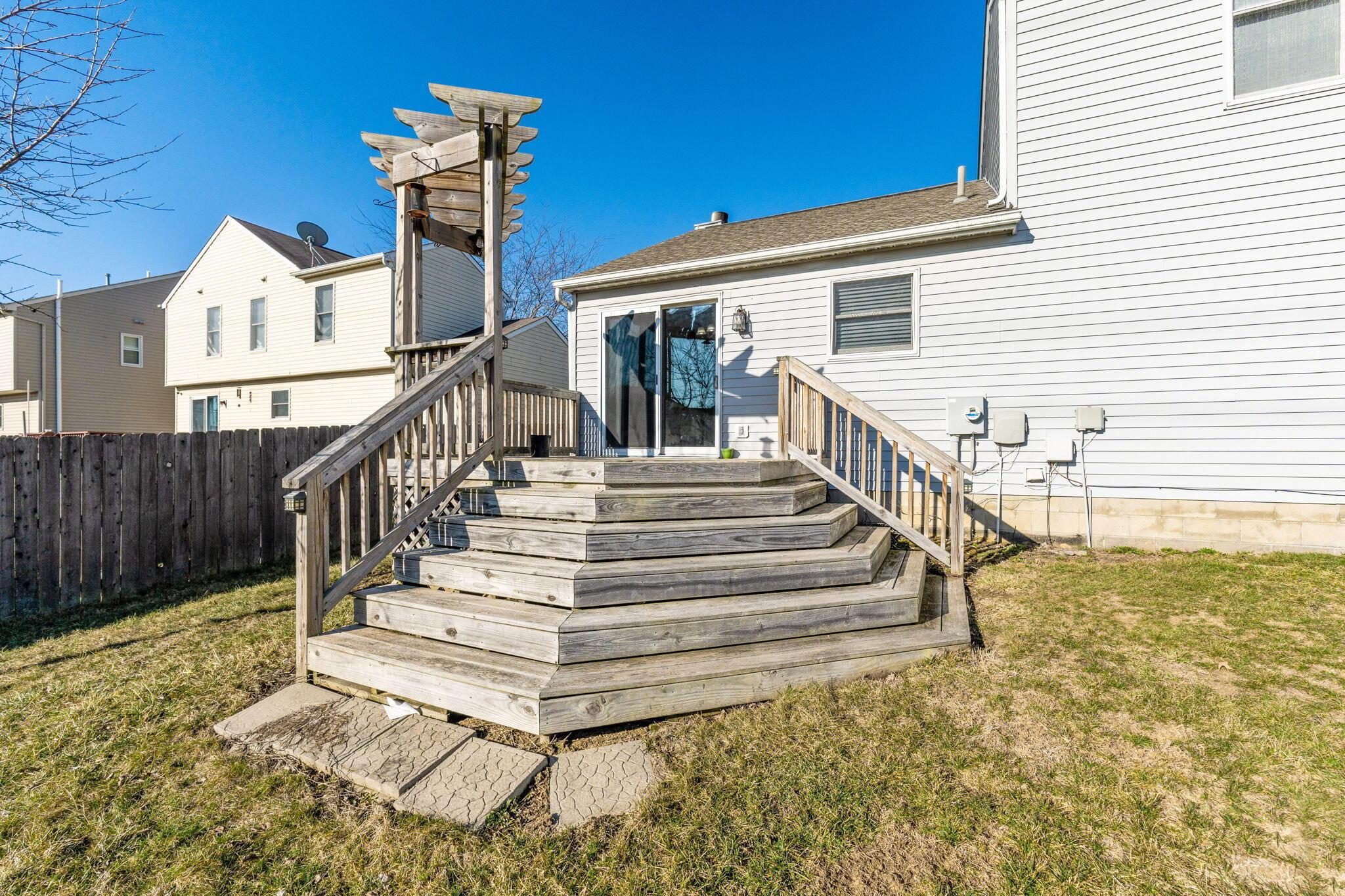 2132 Juneau Way, Grove City, Ohio image 21