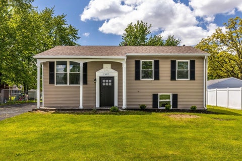 Homes For Sale - 2463 Capaldi Drive<br/> Marion, OH 43302