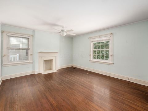 Tiny photo for 2350 Bryden Road, Bexley, OH 43209 (MLS # 225044728)