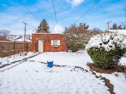 Tiny photo for 2350 Bryden Road, Bexley, OH 43209 (MLS # 225044728)