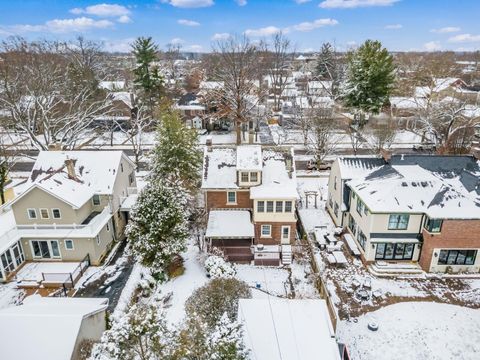 Tiny photo for 2350 Bryden Road, Bexley, OH 43209 (MLS # 225044728)