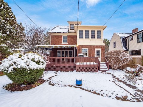 Tiny photo for 2350 Bryden Road, Bexley, OH 43209 (MLS # 225044728)