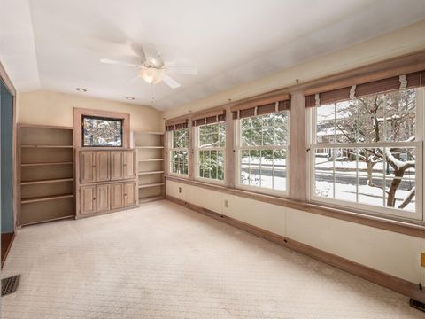 Tiny photo for 2350 Bryden Road, Bexley, OH 43209 (MLS # 225044728)