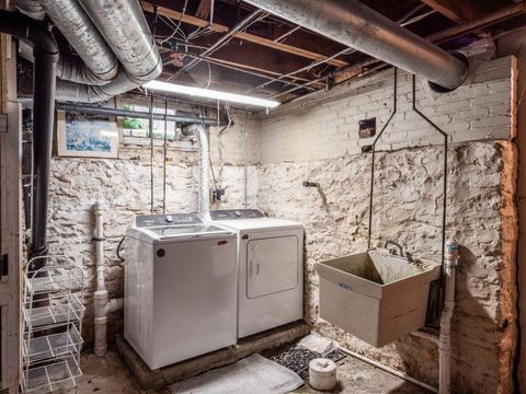 Tiny photo for 2350 Bryden Road, Bexley, OH 43209 (MLS # 225044728)