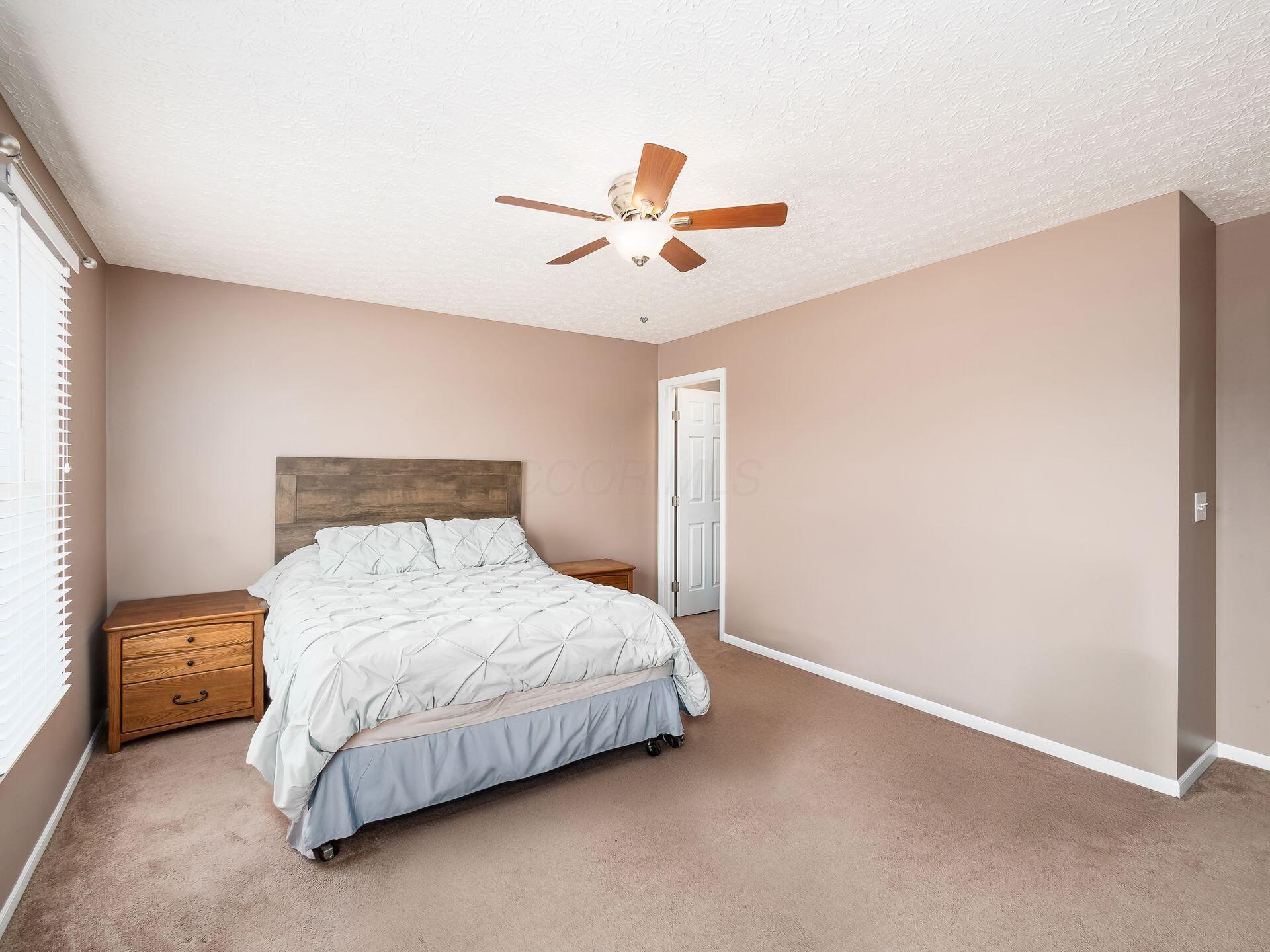 1061 Mill Park Drive, Marysville, Ohio image 15