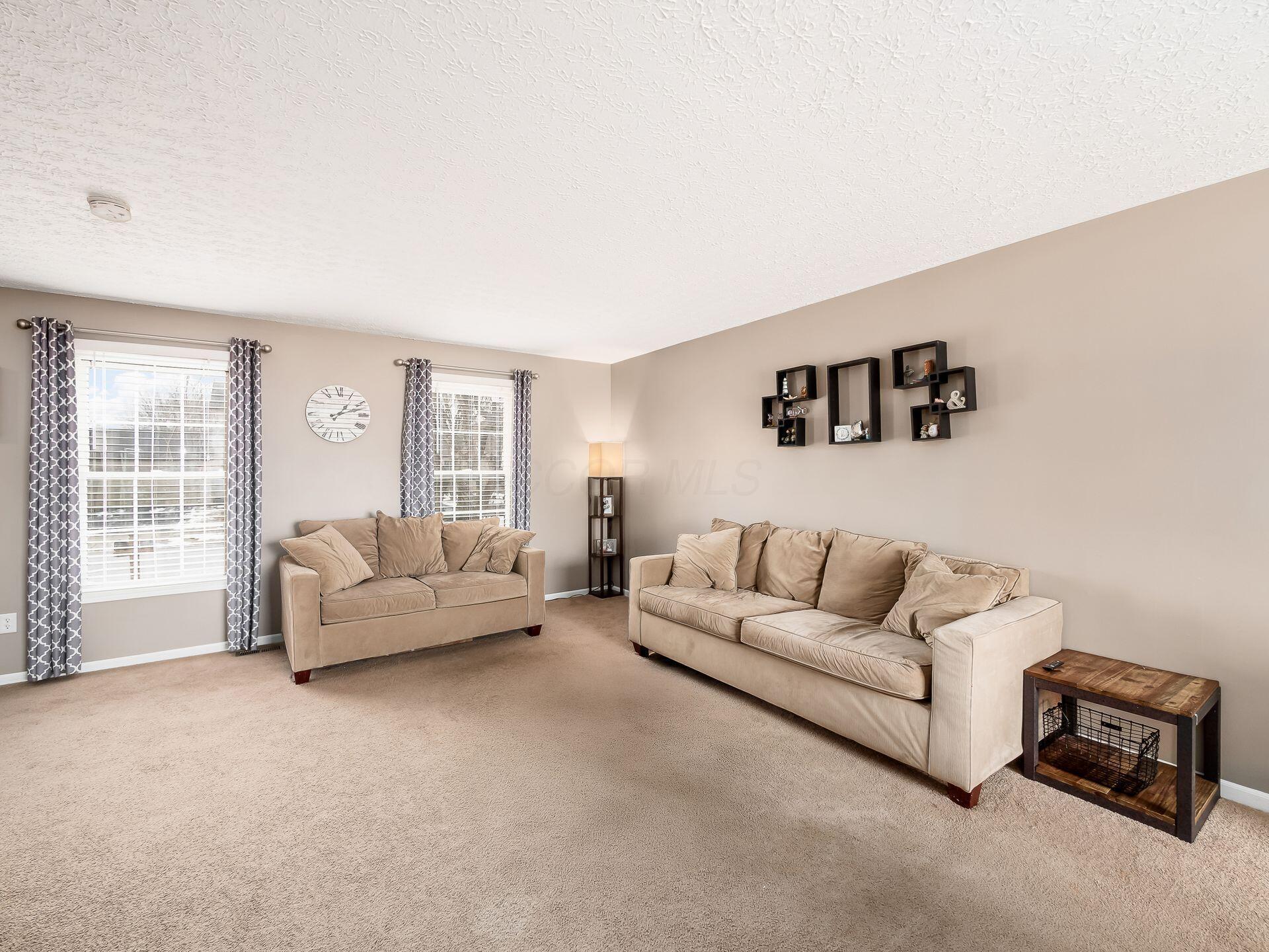 1061 Mill Park Drive, Marysville, Ohio image 4