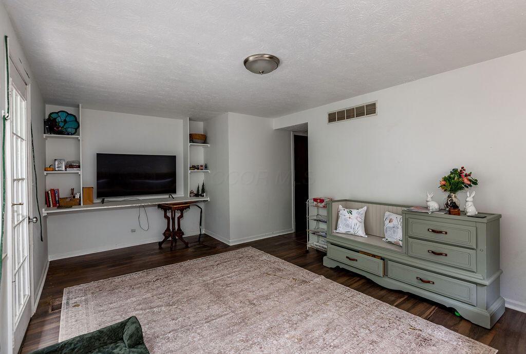 439 Dartmouth Circle #30, Cincinnati, Ohio image 3