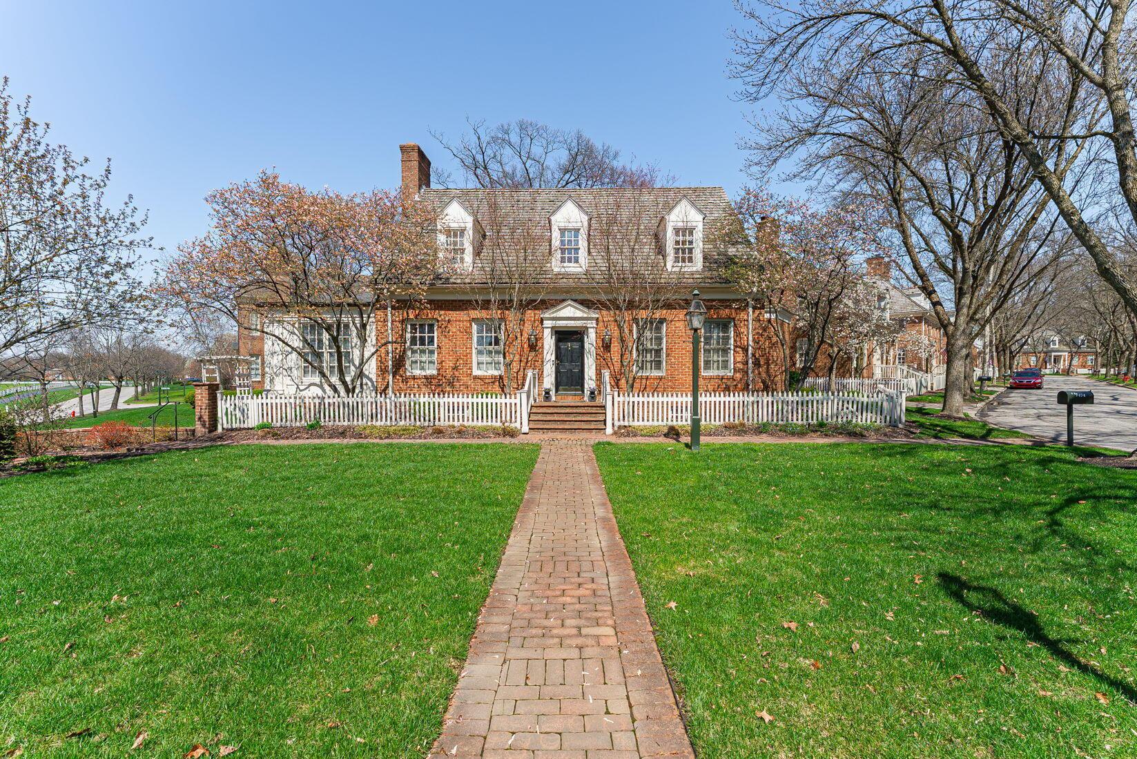 7474 King George Drive, New Albany, Ohio image 1