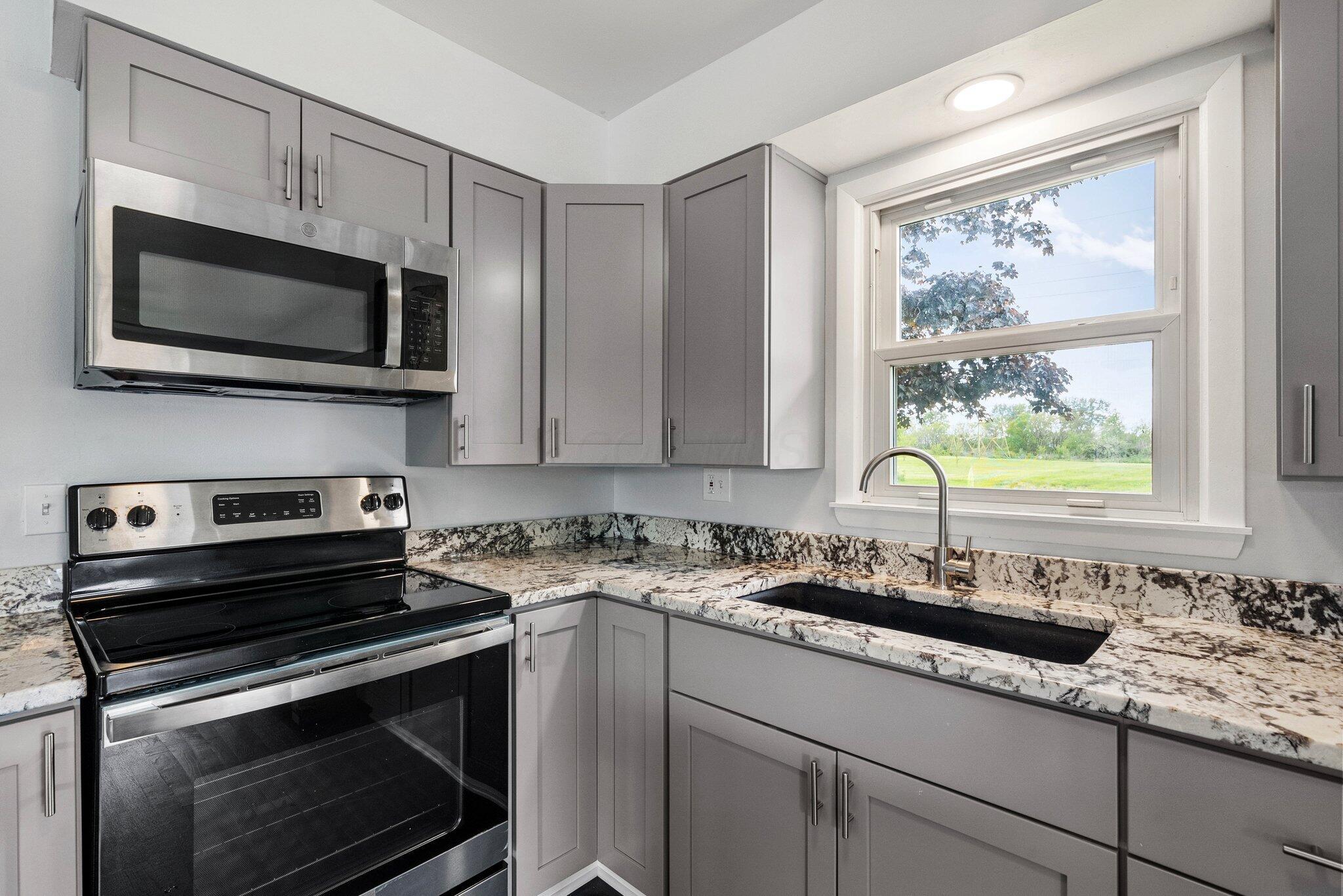 86 Arlington Avenue, London, Ohio image 20