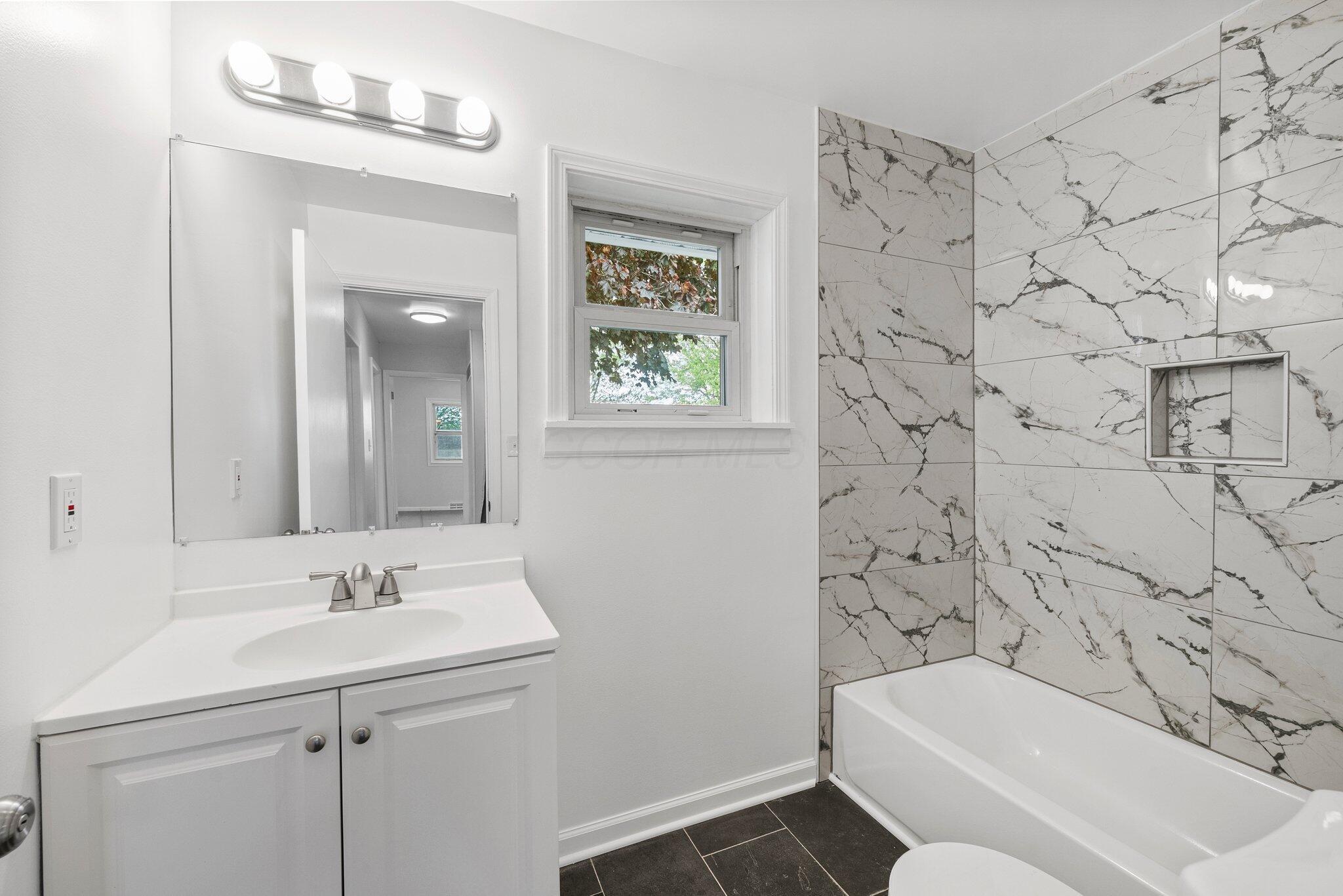 86 Arlington Avenue, London, Ohio image 30