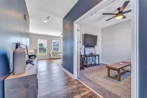 Tiny photo for 4858 Farview Road, Columbus, OH 43231 (MLS # 225045572)