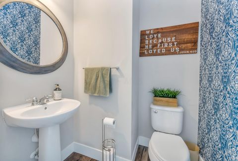 Tiny photo for 4858 Farview Road, Columbus, OH 43231 (MLS # 225045572)