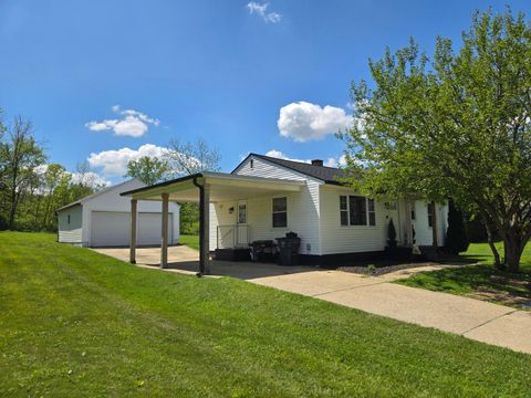 1105 Coonpath Road NW Lancaster OH 43130