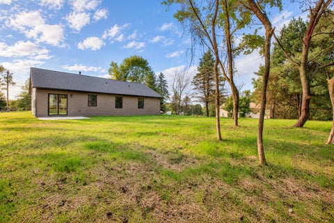 Tiny photo for 13946 Monroe Mills Road, Howard, OH 43028 (MLS # 226037932)