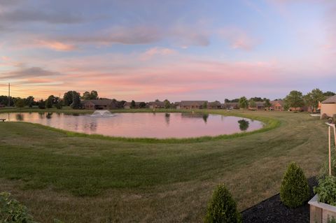 Tiny photo for 840 Autumn Chase Lane, Marysville, OH 43040 (MLS # 225039175)