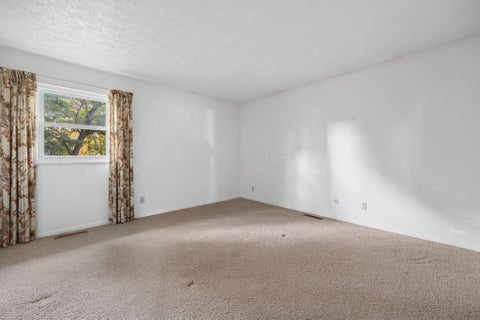 Tiny photo for 1123 Swern Lane, Newark, OH 43055 (MLS # 226041317)