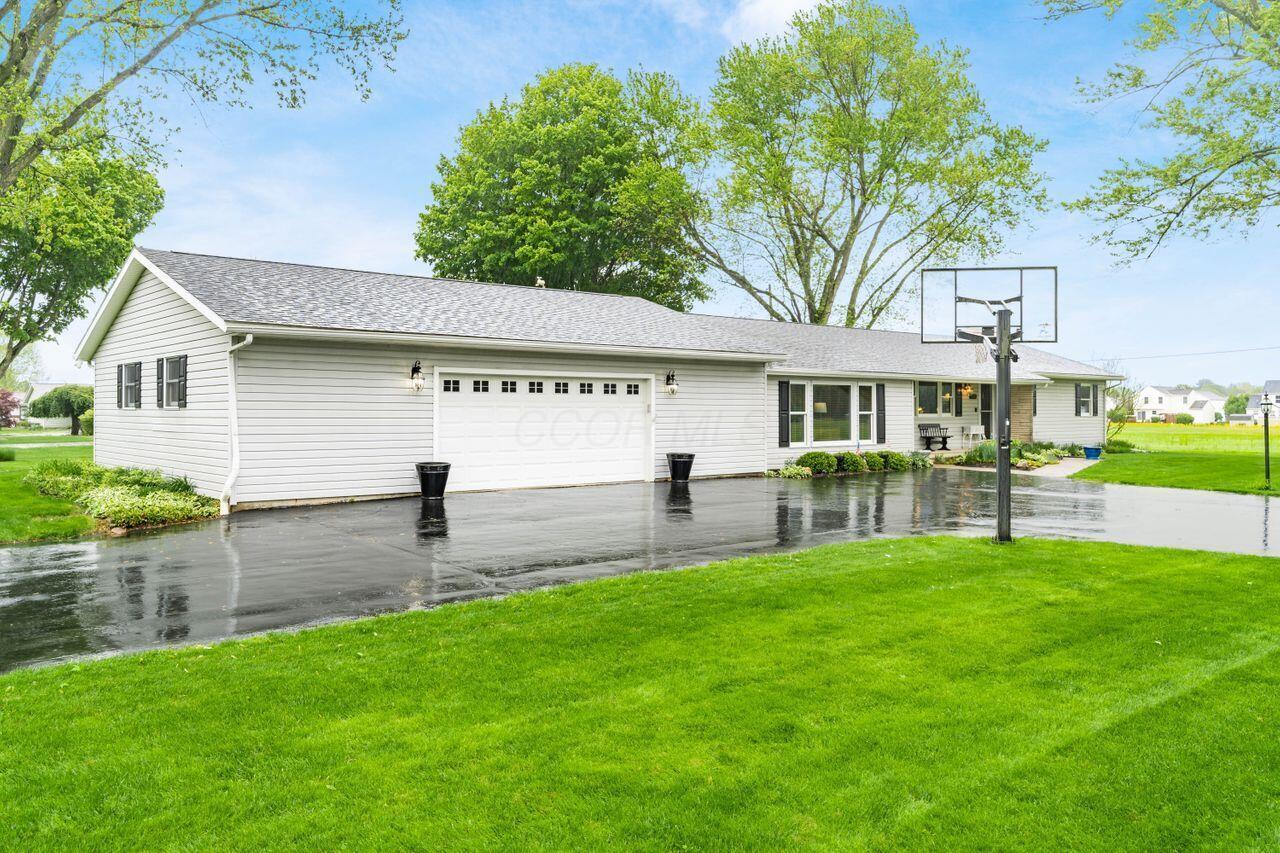 2040 Riggs Road, Newark, Ohio image 5