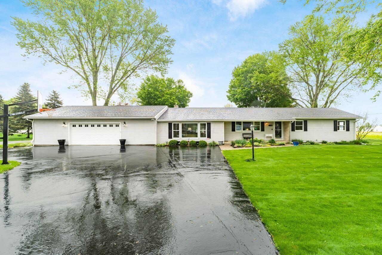 2040 Riggs Road, Newark, Ohio image 1