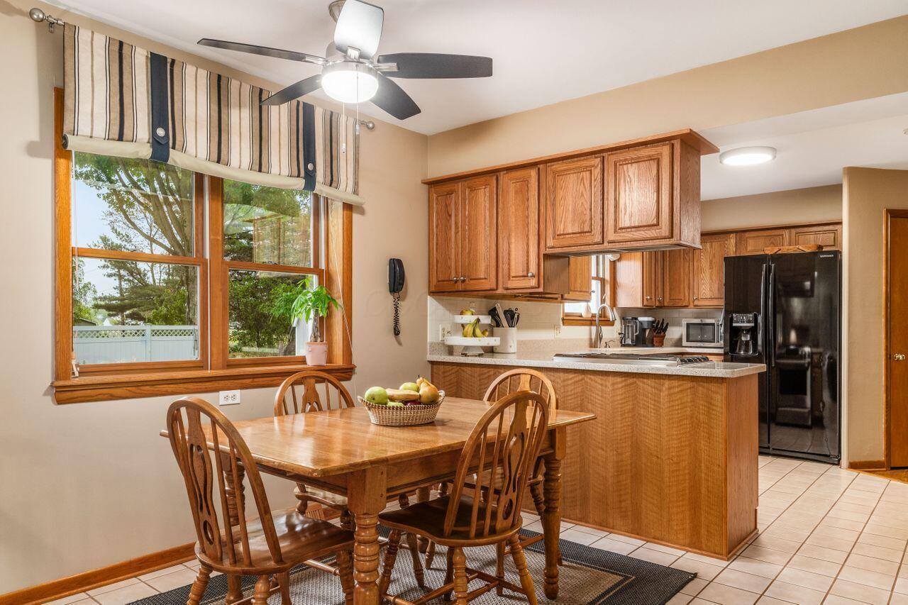 2040 Riggs Road, Newark, Ohio image 16