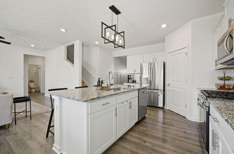 Tiny photo for 485 Melissa Drive, Plain City, OH 43064 (MLS # 225038879)