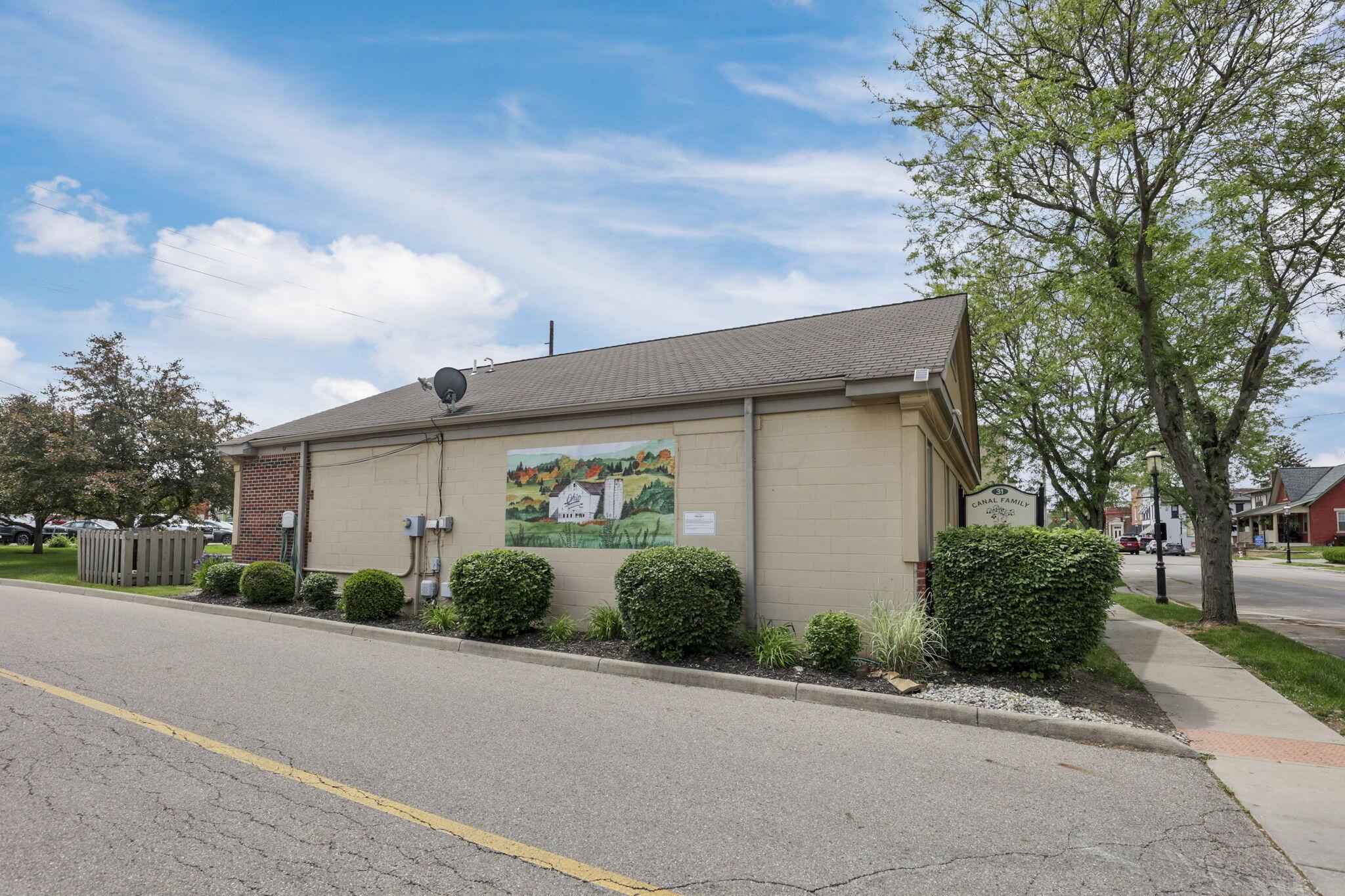 6542 Lakeview Circle, Canal Winchester, Ohio image 49