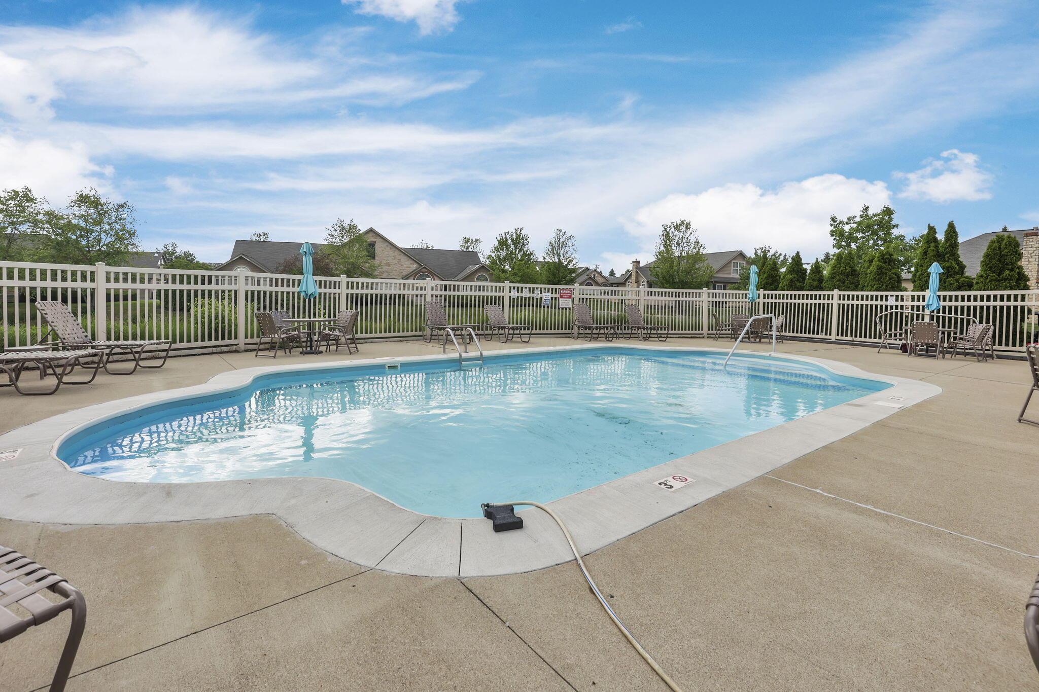 6542 Lakeview Circle, Canal Winchester, Ohio image 33